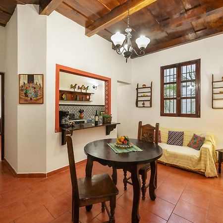 Casita Tumbergia Leilighet Antigua Eksteriør bilde