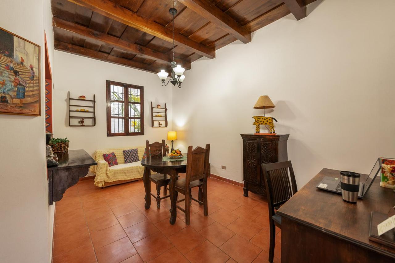 Casita Tumbergia Leilighet Antigua Eksteriør bilde